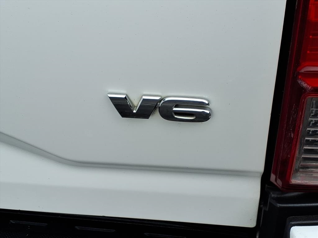 Toyota Tacoma SR5 Double Cab Long Bed V6 6AT 2WD 2017