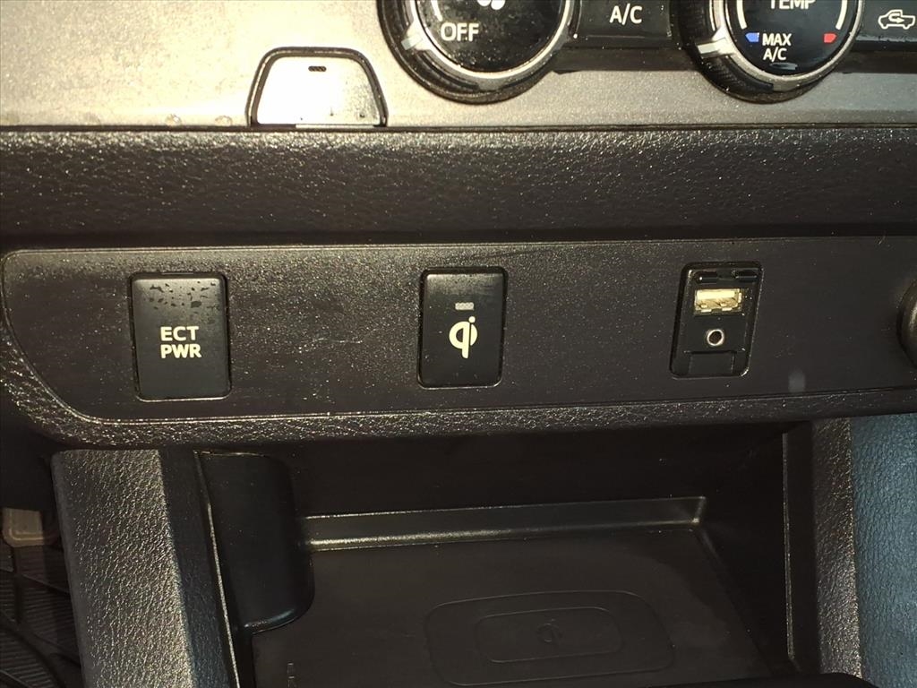 Toyota Tacoma SR5 Double Cab Long Bed V6 6AT 2WD 2017