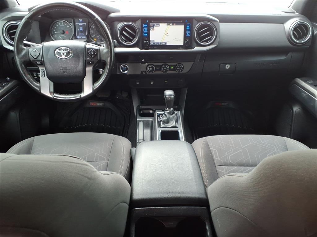 Toyota Tacoma SR5 Double Cab Long Bed V6 6AT 2WD 2017