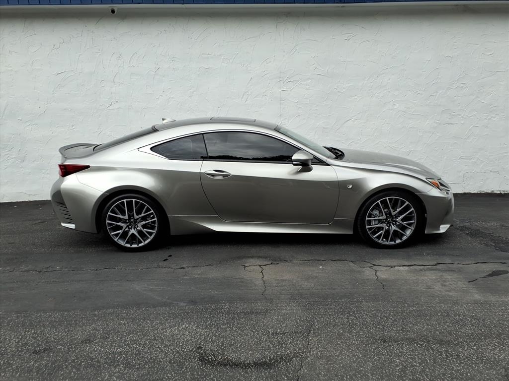 Lexus RC 200t Base 2016 Lexus RC 200t Base 2016