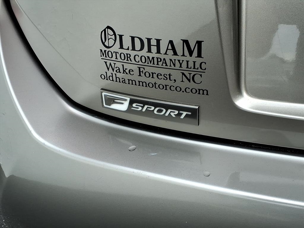 Lexus RC 200t Base 2016 Lexus RC 200t Base 2016