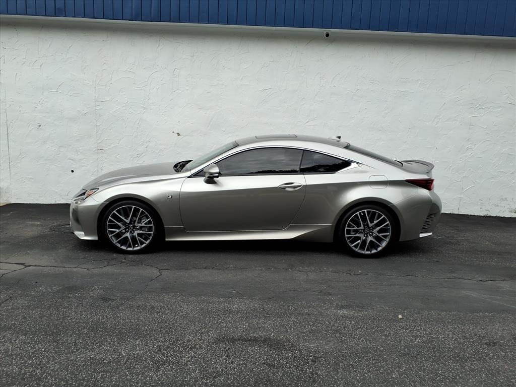 Lexus RC 200t Base 2016 Lexus RC 200t Base 2016