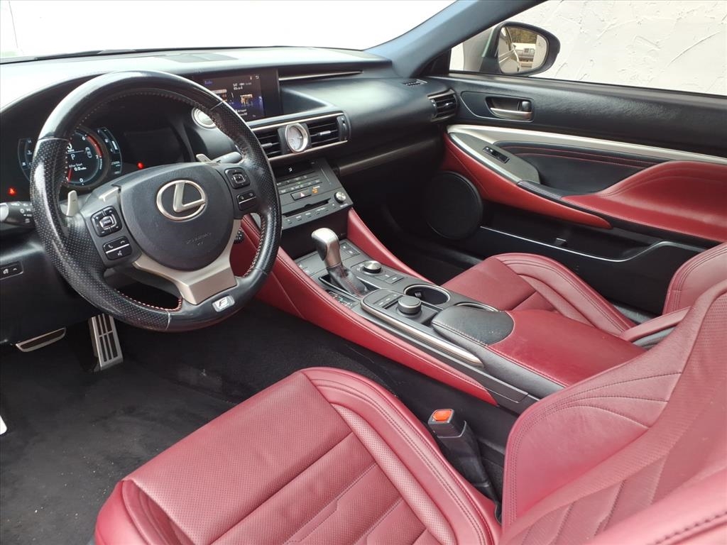 Lexus RC 200t Base 2016 Lexus RC 200t Base 2016