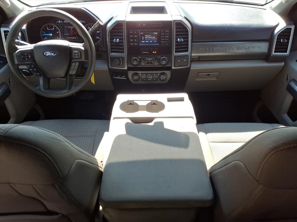 Ford F-250 SD XLT Crew Cab 4WD 2019