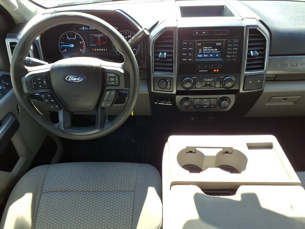 Ford F-250 SD XLT Crew Cab 4WD 2019