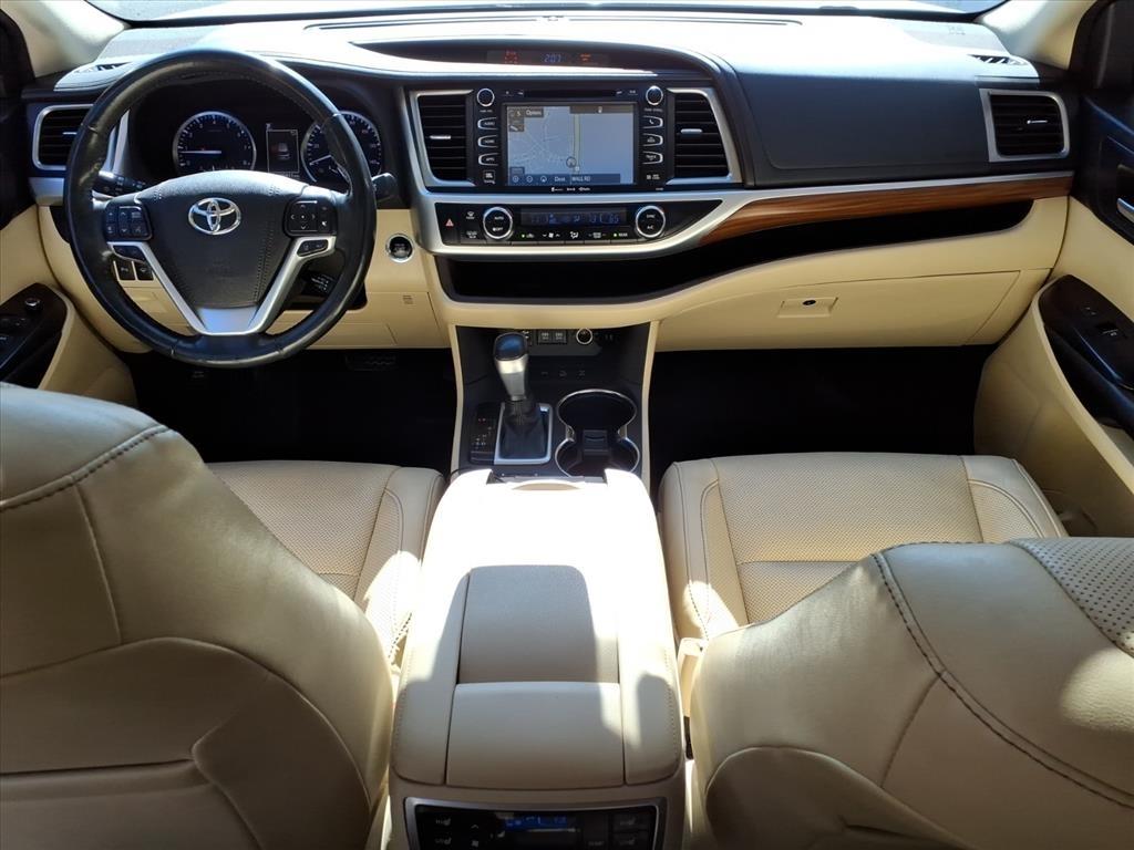 Toyota Highlander Limited AWD V6 2018