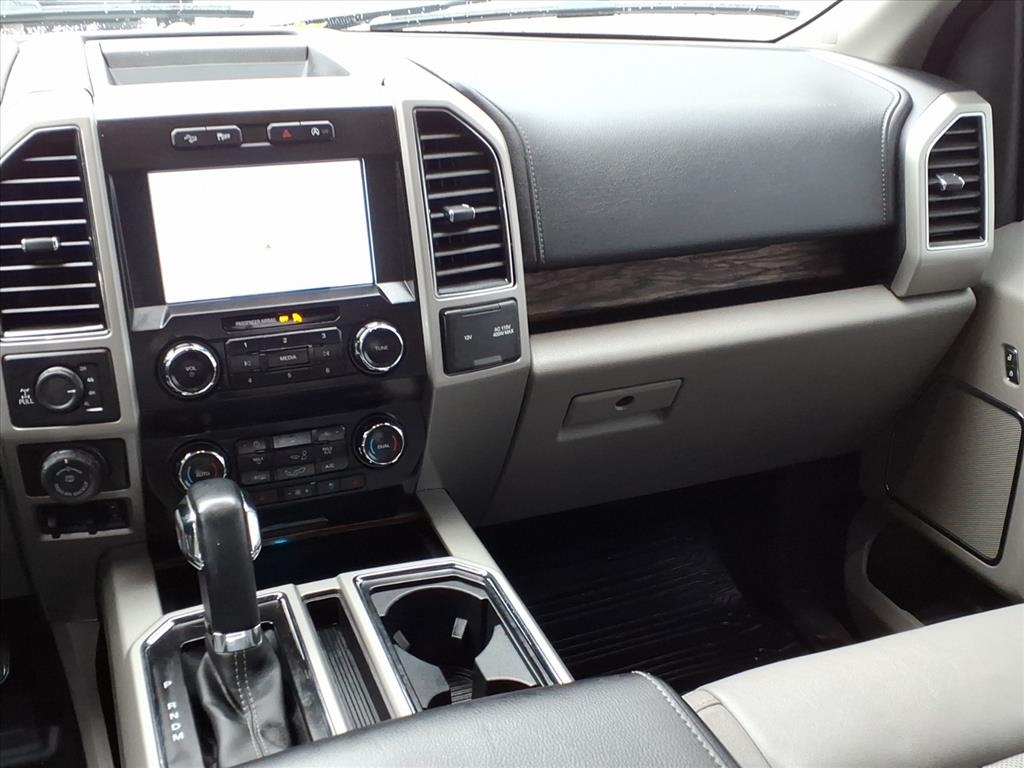 Ford F-150 Lariat SuperCrew 6.5-ft. Bed 4WD 2019 Ford F-150 Lariat SuperCrew 6.5-ft. Bed 4WD 2019