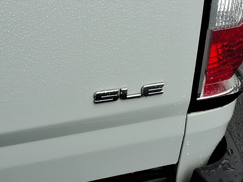 GMC Canyon SLE Crew Cab 4WD Long Box 2016 GMC Canyon SLE Crew Cab 4WD Long Box 2016