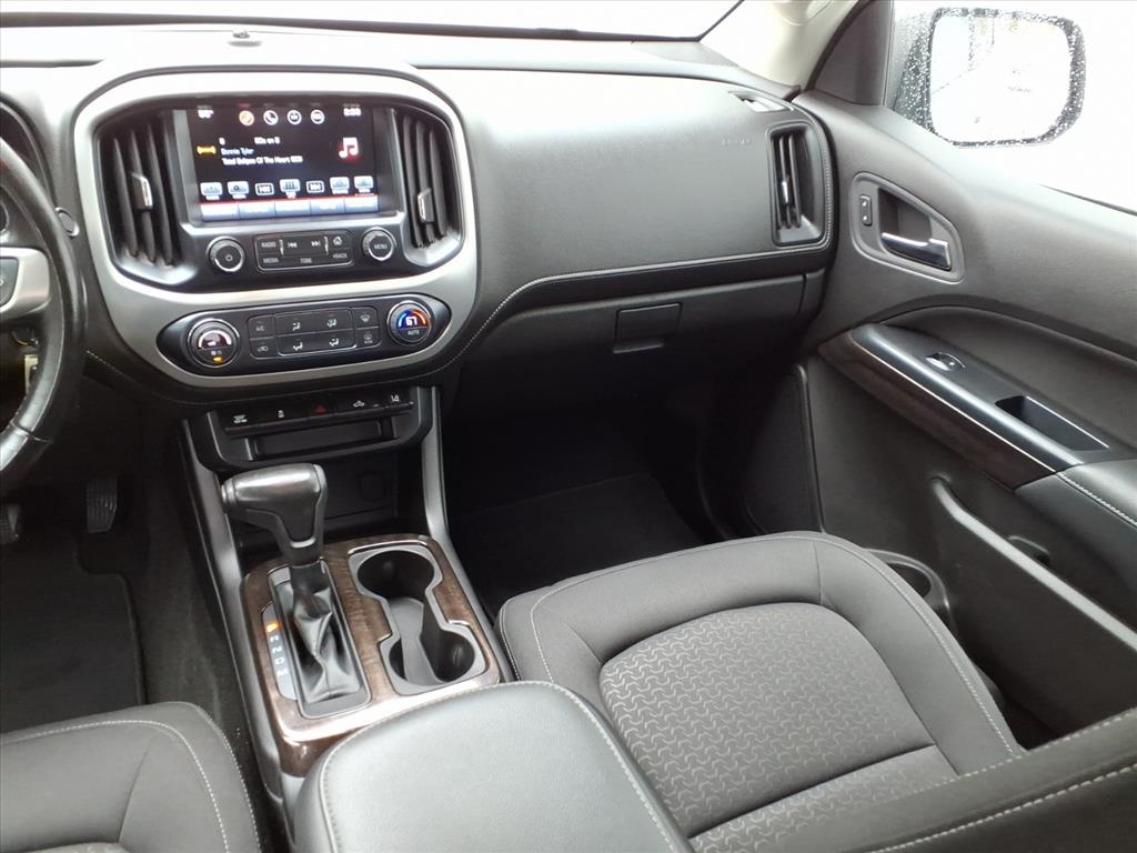 GMC Canyon SLE Crew Cab 4WD Long Box 2016 GMC Canyon SLE Crew Cab 4WD Long Box 2016