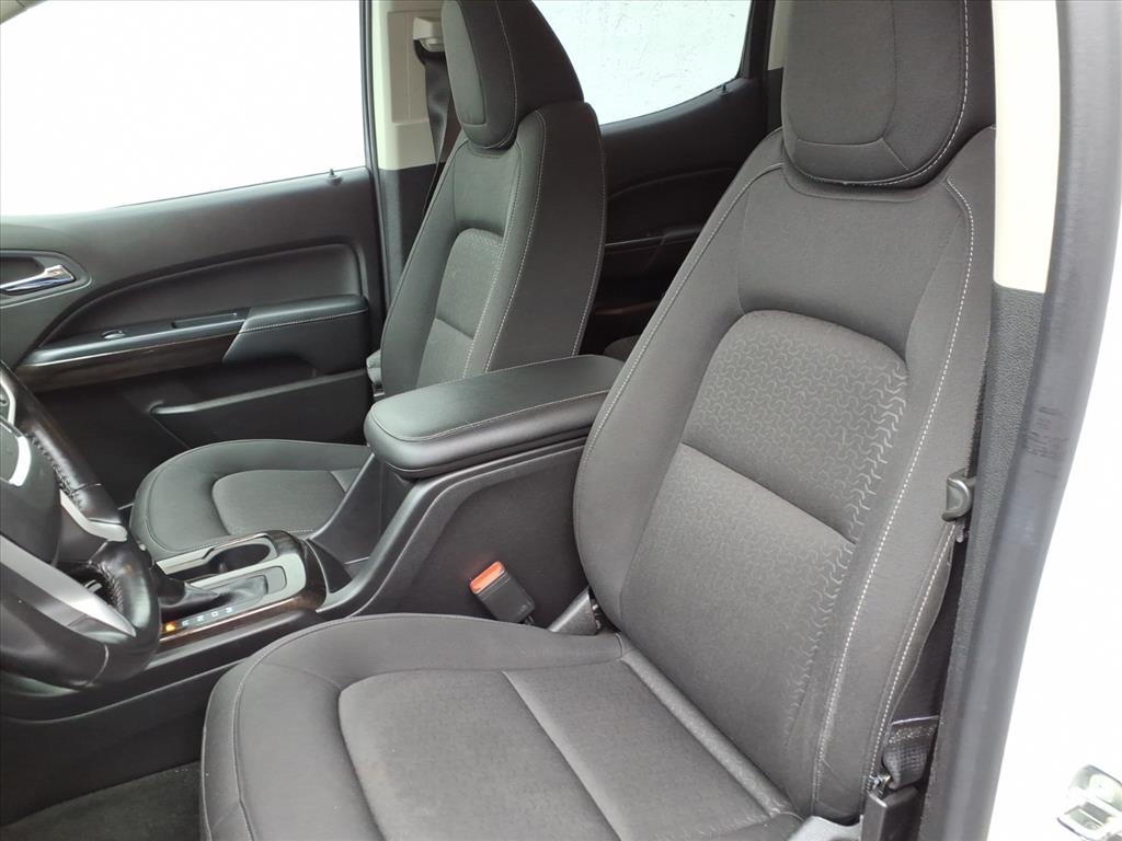 GMC Canyon SLE Crew Cab 4WD Long Box 2016 GMC Canyon SLE Crew Cab 4WD Long Box 2016