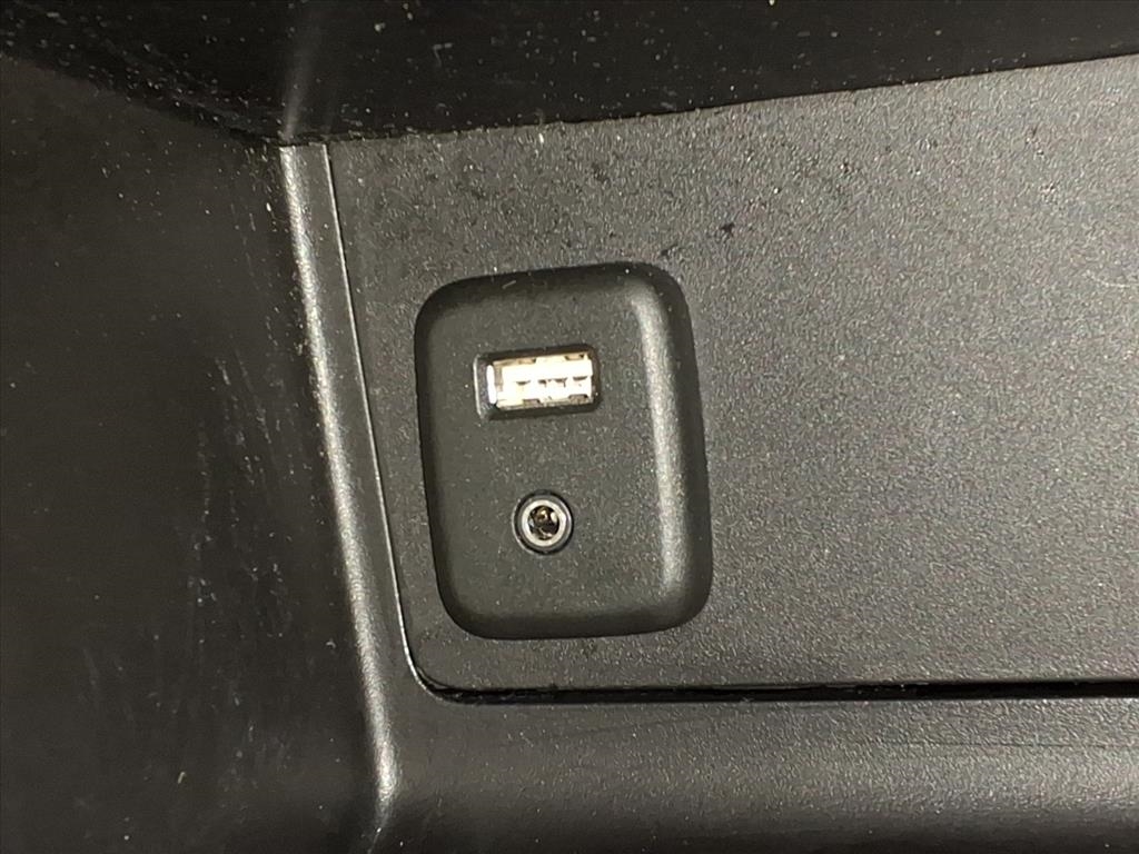 GMC Canyon SLE Crew Cab 4WD Long Box 2016 GMC Canyon SLE Crew Cab 4WD Long Box 2016