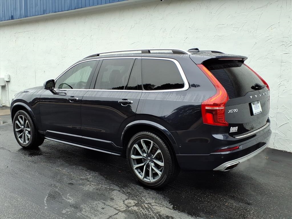 Volvo XC90 T6 Momentum AWD 2019 Volvo XC90 T6 Momentum AWD 2019