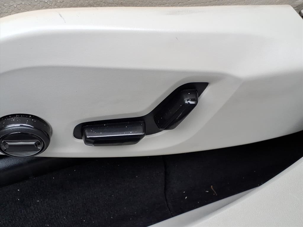 Volvo XC90 T6 Momentum AWD 2019 Volvo XC90 T6 Momentum AWD 2019