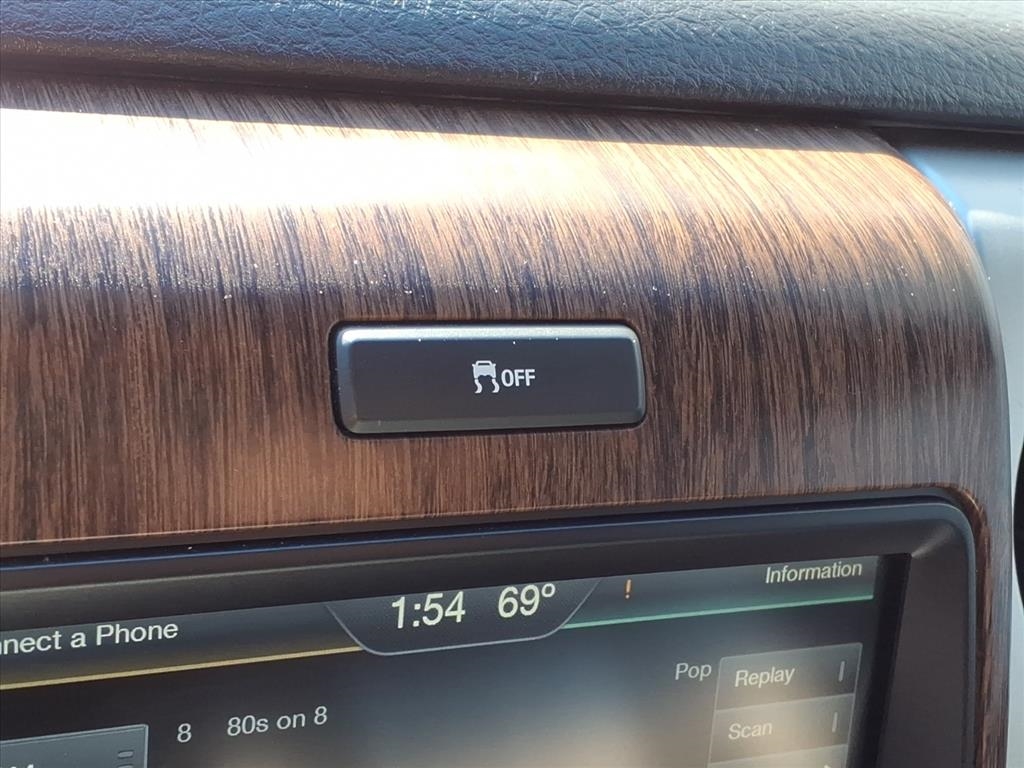 Ford F-150 Lariat SuperCrew 6.5-ft. Bed 4WD 2014