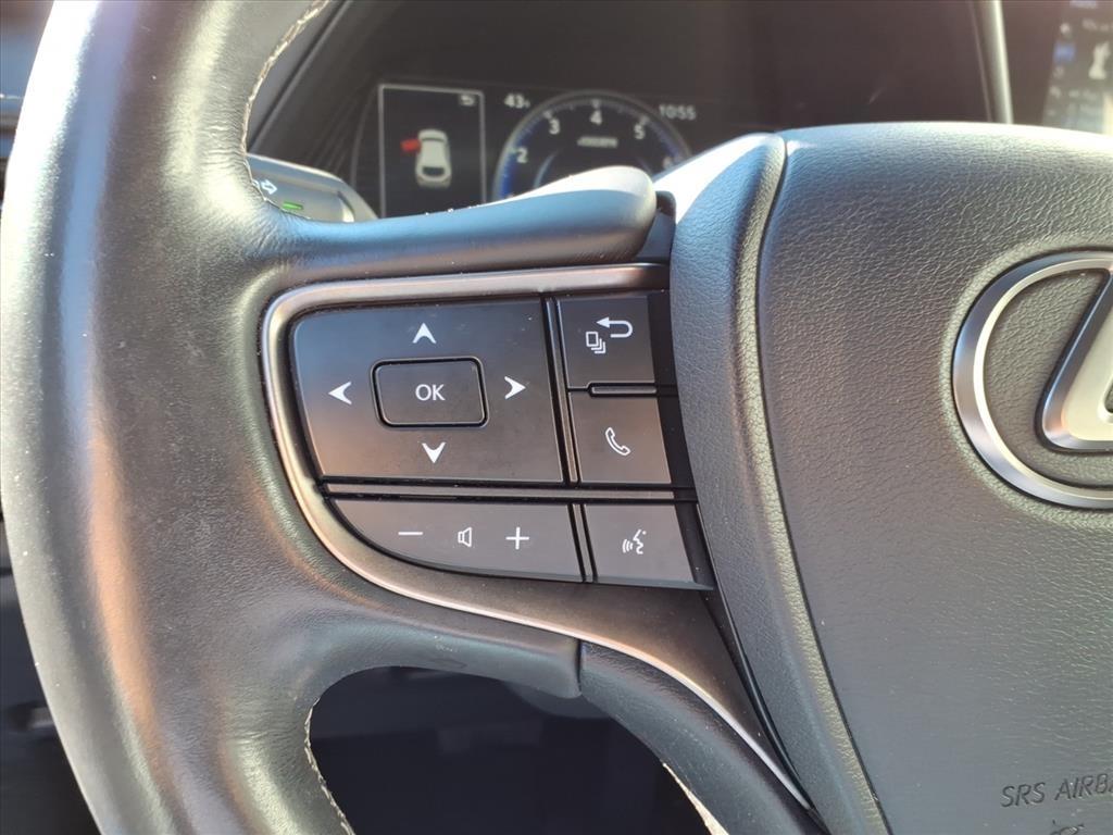 Lexus UX 200 Base 2019