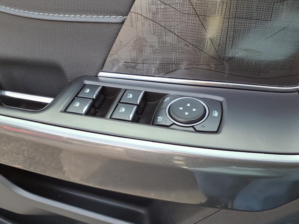 Ford F-150 XLT SuperCrew 5.5-ft. Bed 4WD 2023