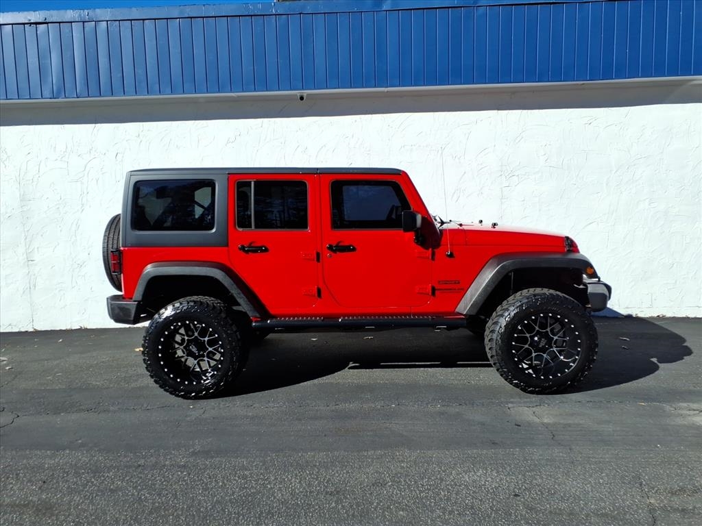 Jeep Wrangler Unlimited Sport 4WD 2017