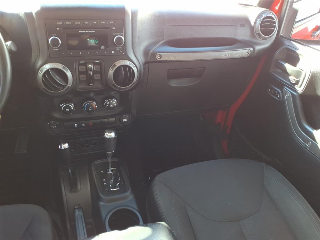 Jeep Wrangler Unlimited Sport 4WD 2017