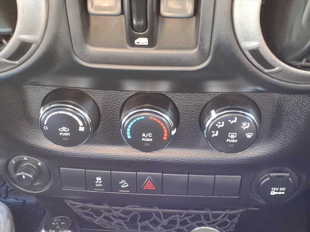 Jeep Wrangler Unlimited Sport 4WD 2017