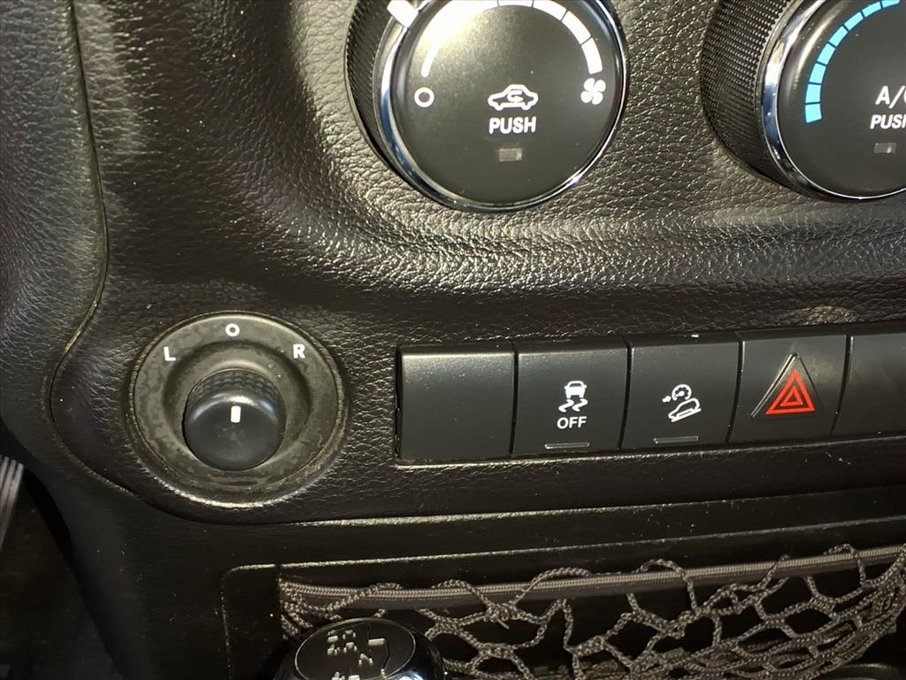 Jeep Wrangler Unlimited Sport 4WD 2017