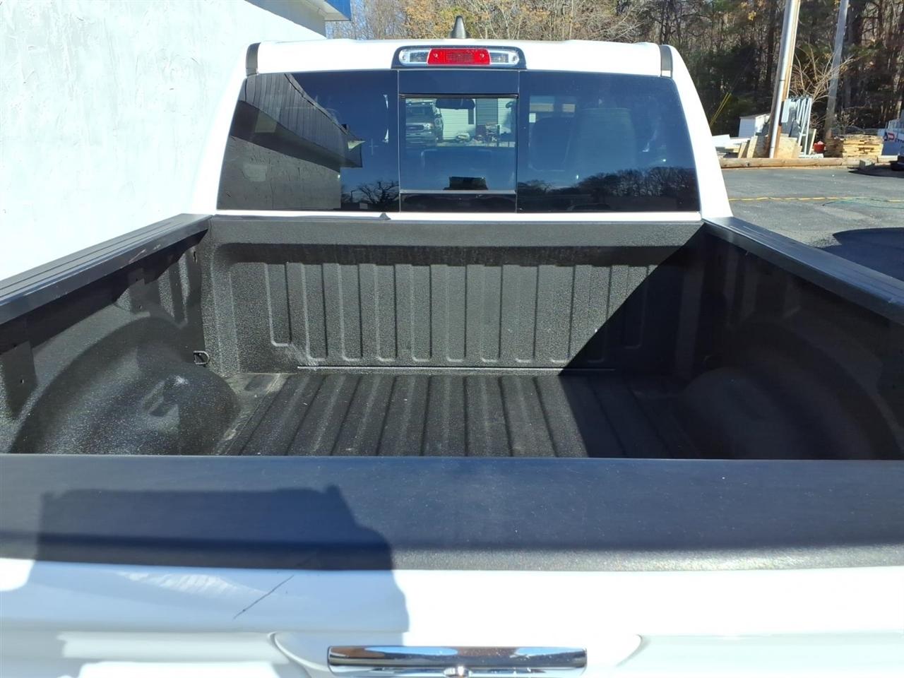 RAM 1500 Laramie Crew Cab SWB 4WD 2020