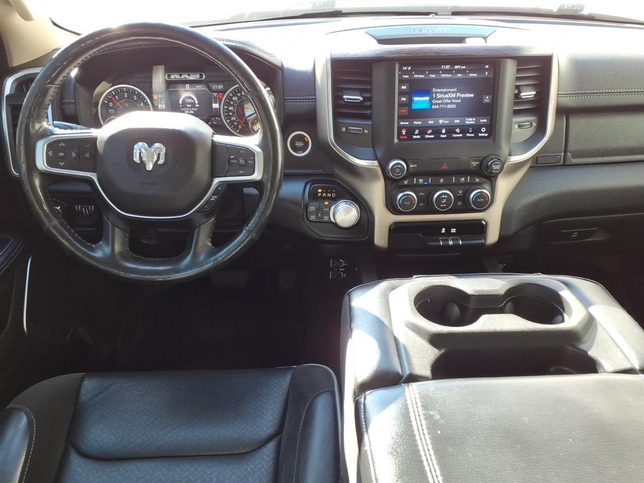 RAM 1500 Laramie Crew Cab SWB 4WD 2020