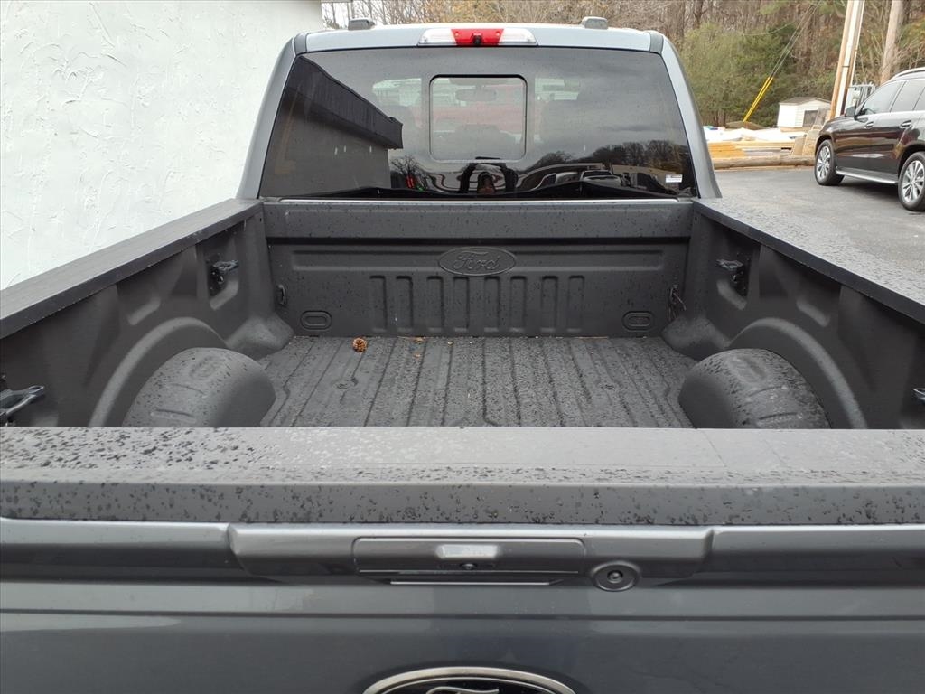 Ford F-250 SD Lariat Crew Cab 4WD 2023