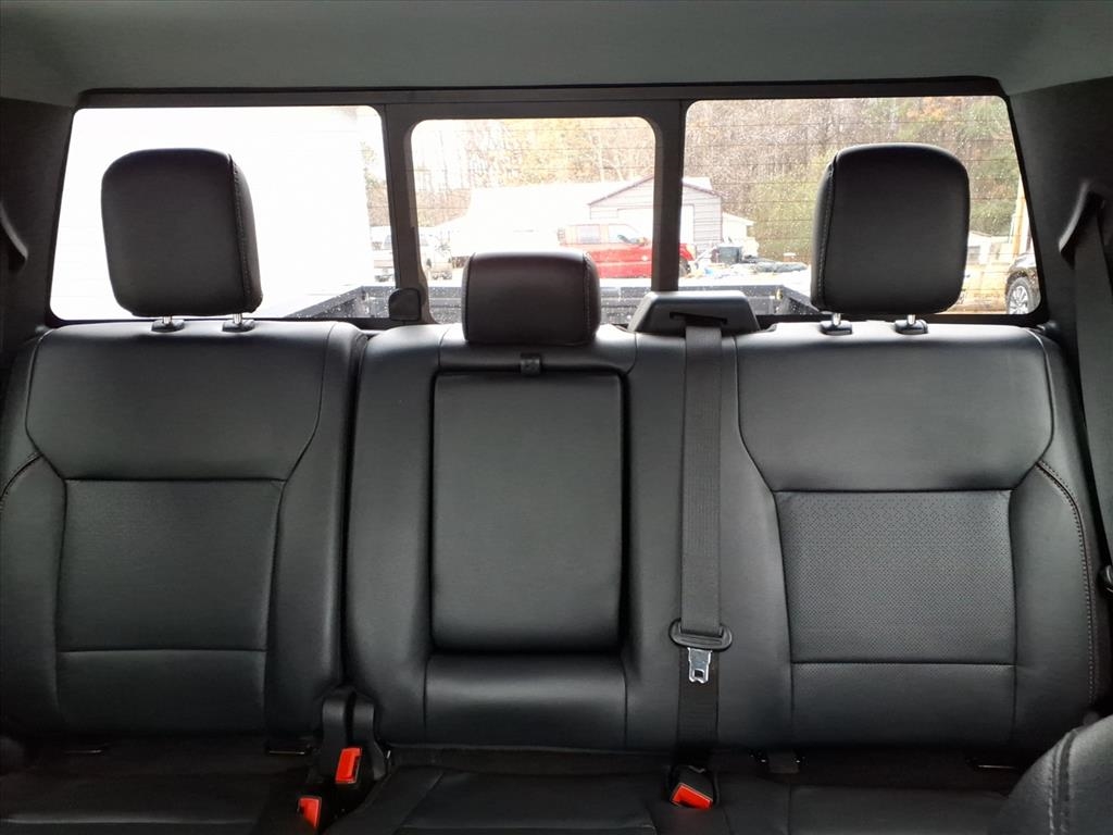 Ford F-250 SD Lariat Crew Cab 4WD 2023