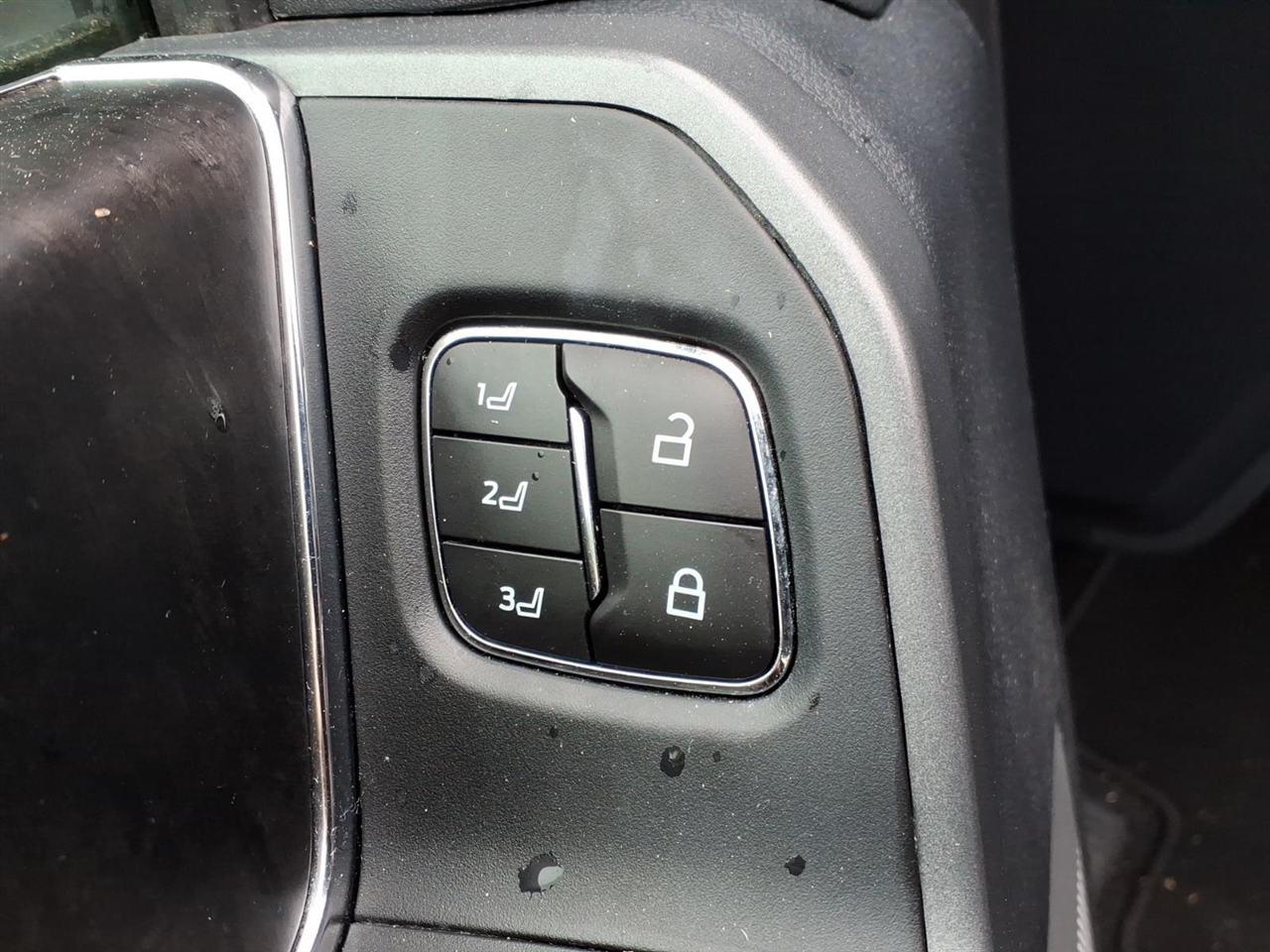 Ford F-250 SD Lariat Crew Cab 4WD 2023