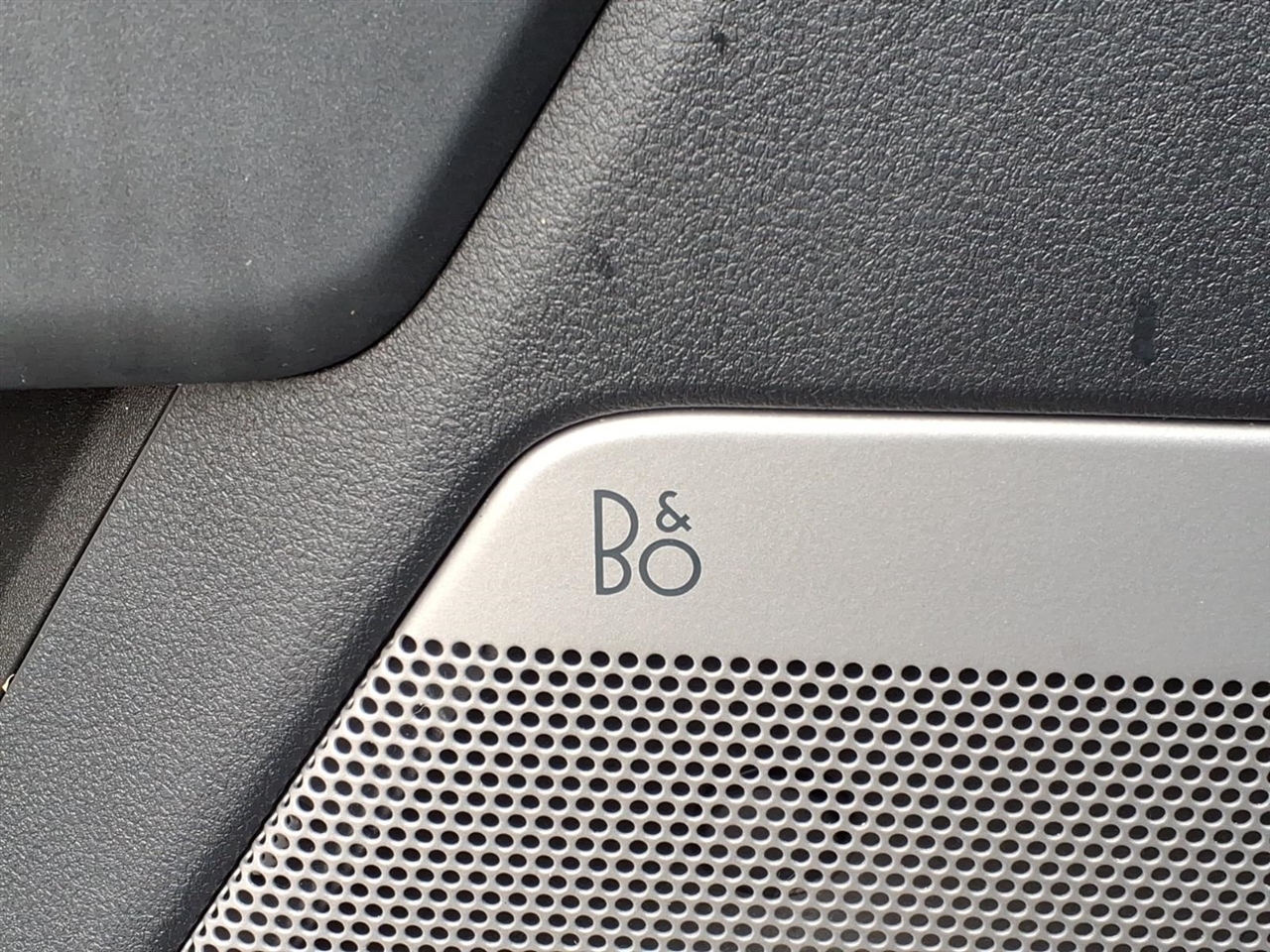 Ford F-250 SD Lariat Crew Cab 4WD 2023