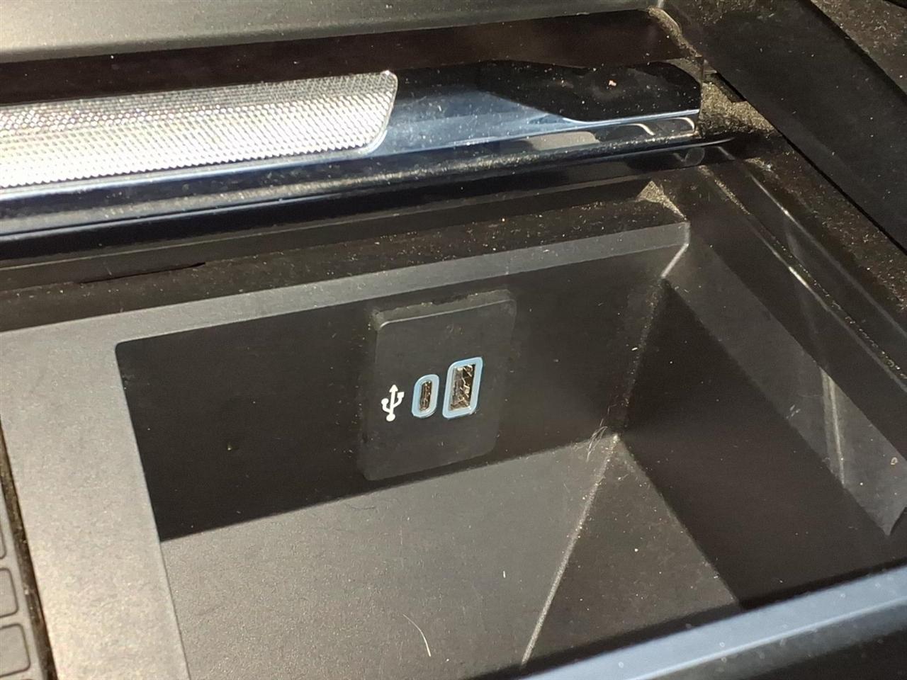 Ford F-250 SD Lariat Crew Cab 4WD 2023