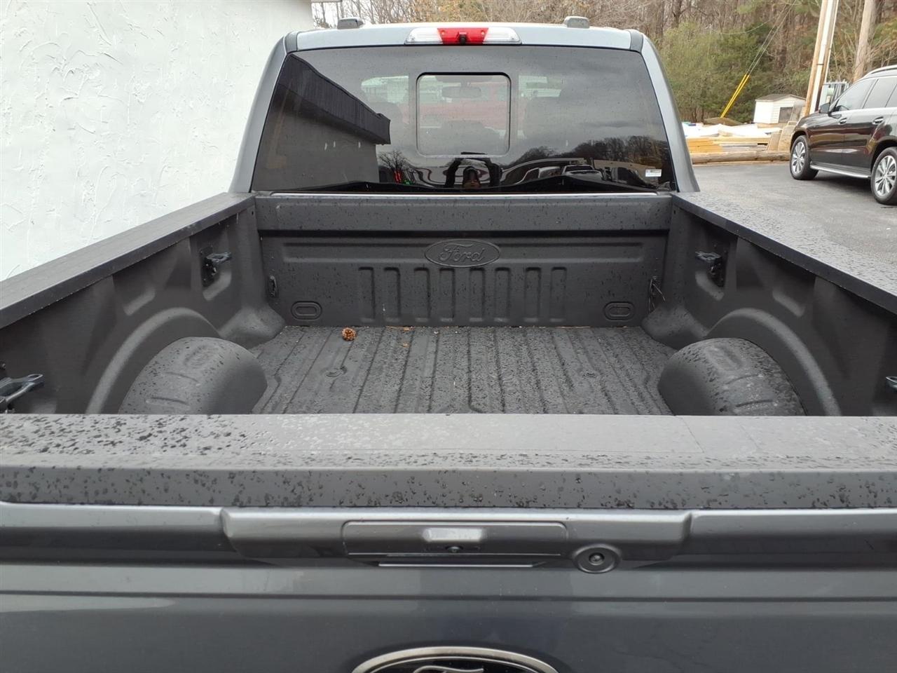 Ford F-250 SD Lariat Crew Cab 4WD 2023