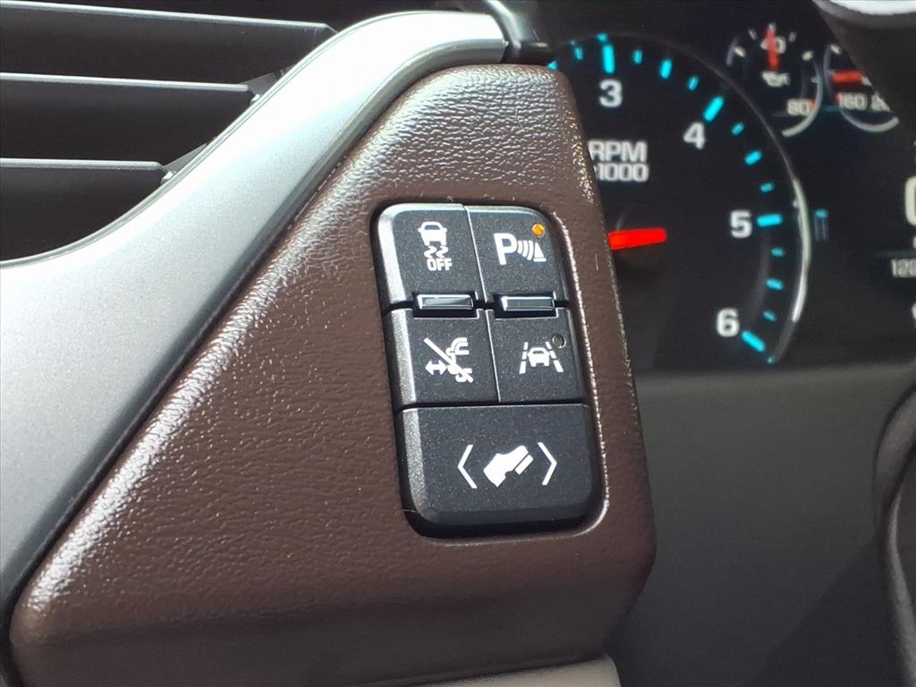 Chevrolet Suburban Premier 4WD 2018