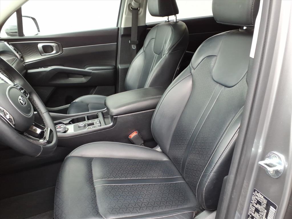 Kia Sorento Hybrid EX 2021