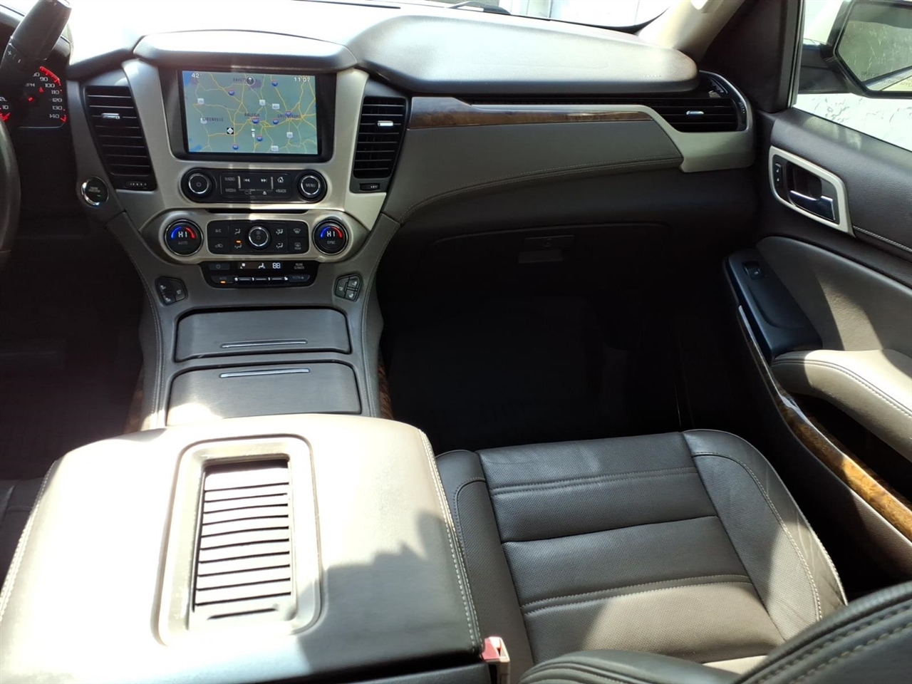 GMC Yukon Denali XL 4WD 2015