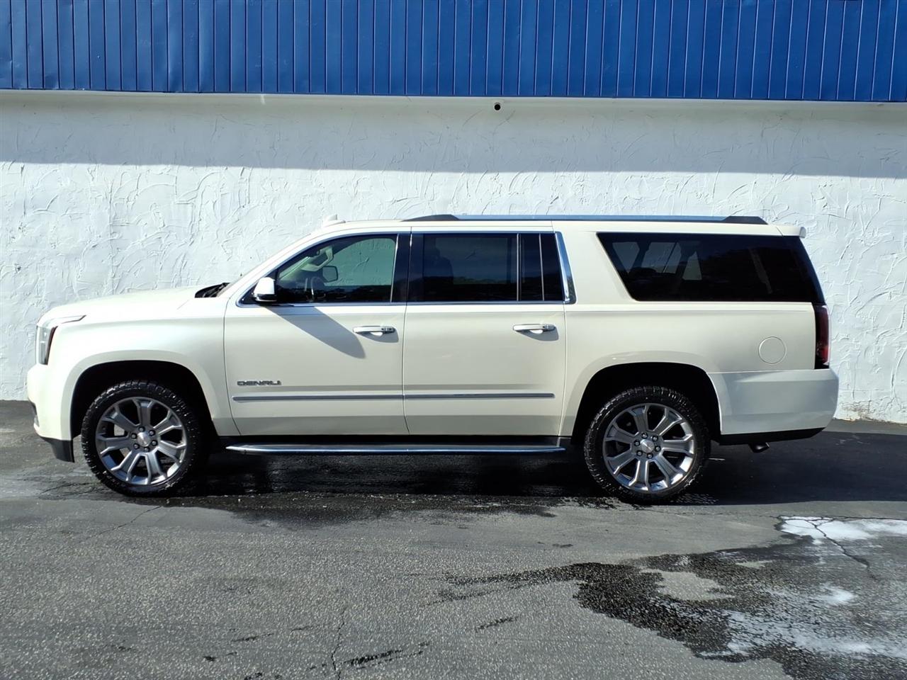 GMC Yukon Denali XL 4WD 2015