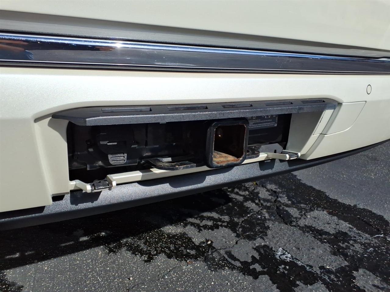 GMC Yukon Denali XL 4WD 2015