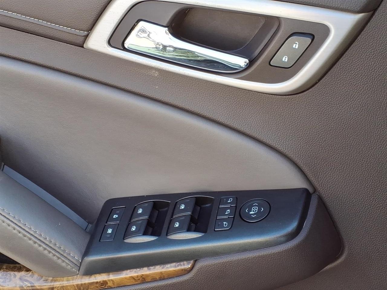 GMC Yukon Denali XL 4WD 2015