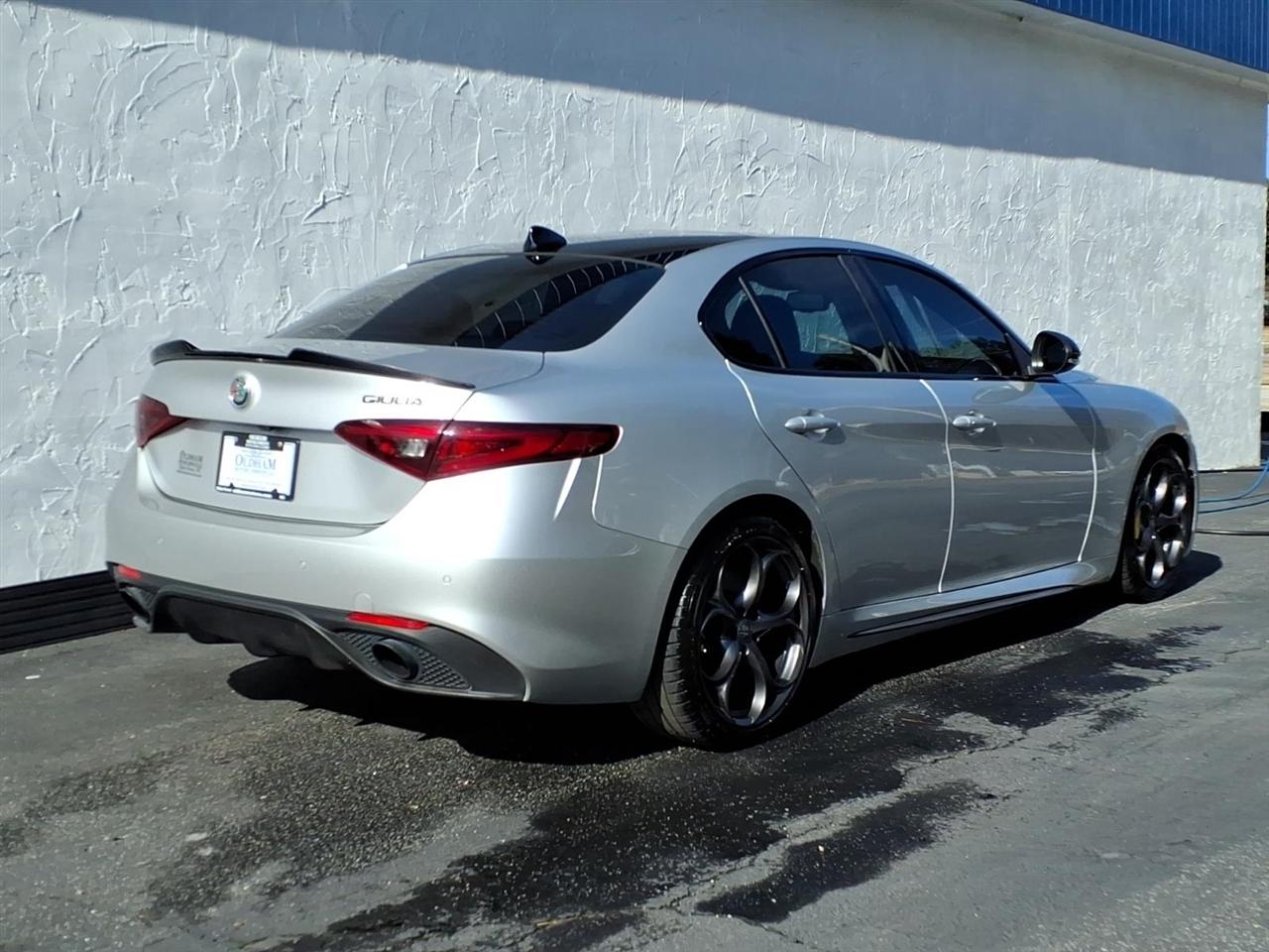 Alfa Romeo Giulia Ti Sport Carbon RWD 2019