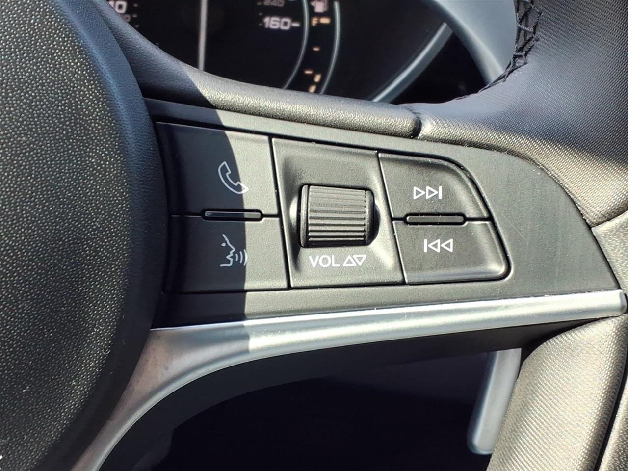 Alfa Romeo Giulia Ti Sport Carbon RWD 2019