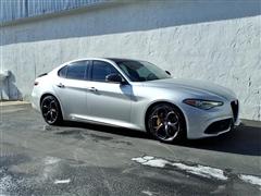 2019 Alfa Romeo Giulia 