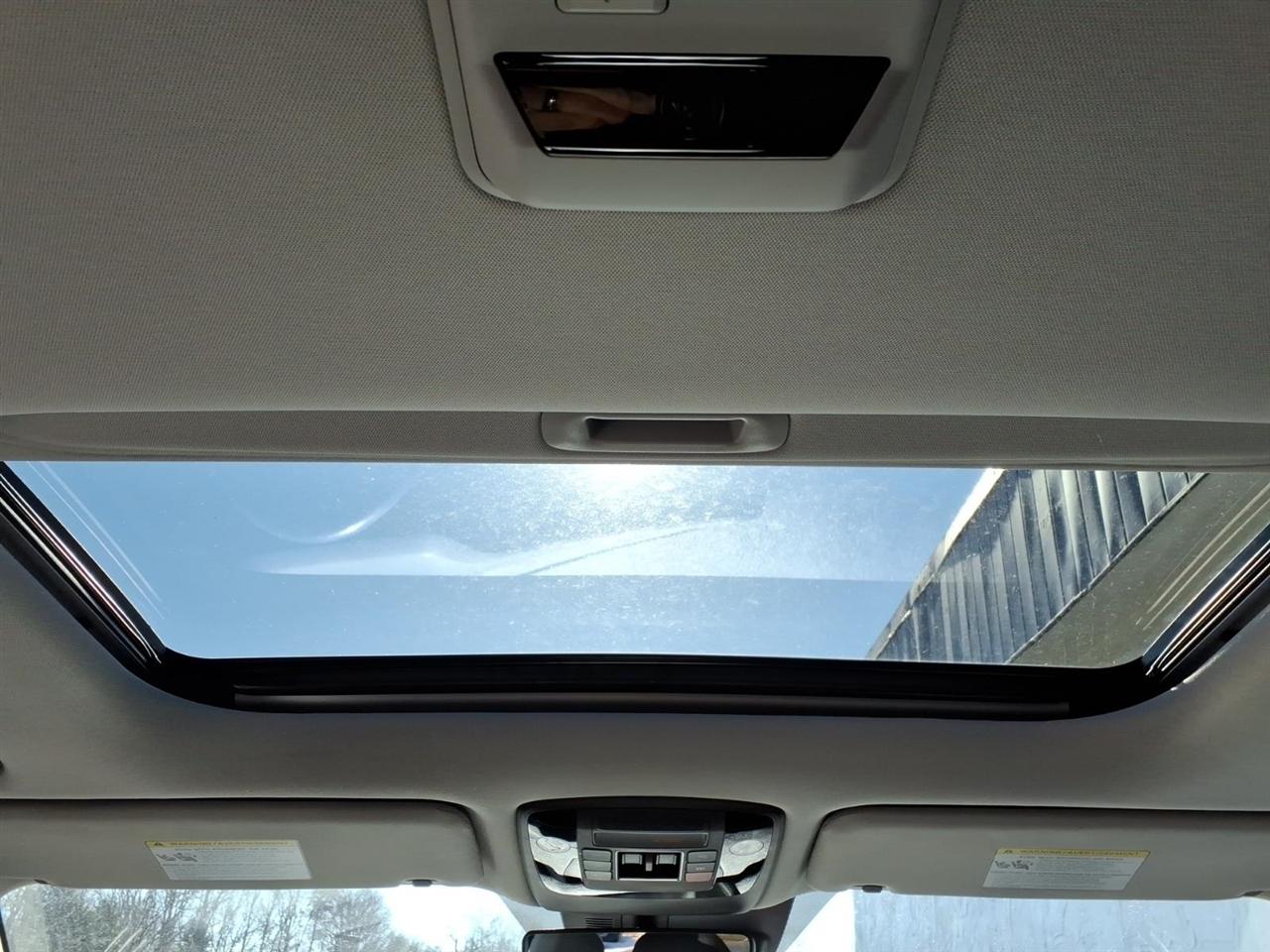 Kia Carnival SX Prestige 2023