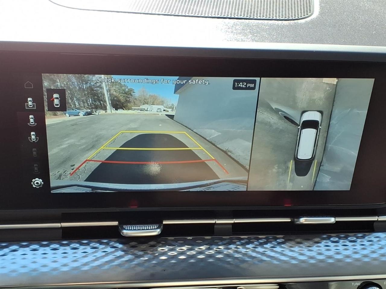 Kia Carnival SX Prestige 2023