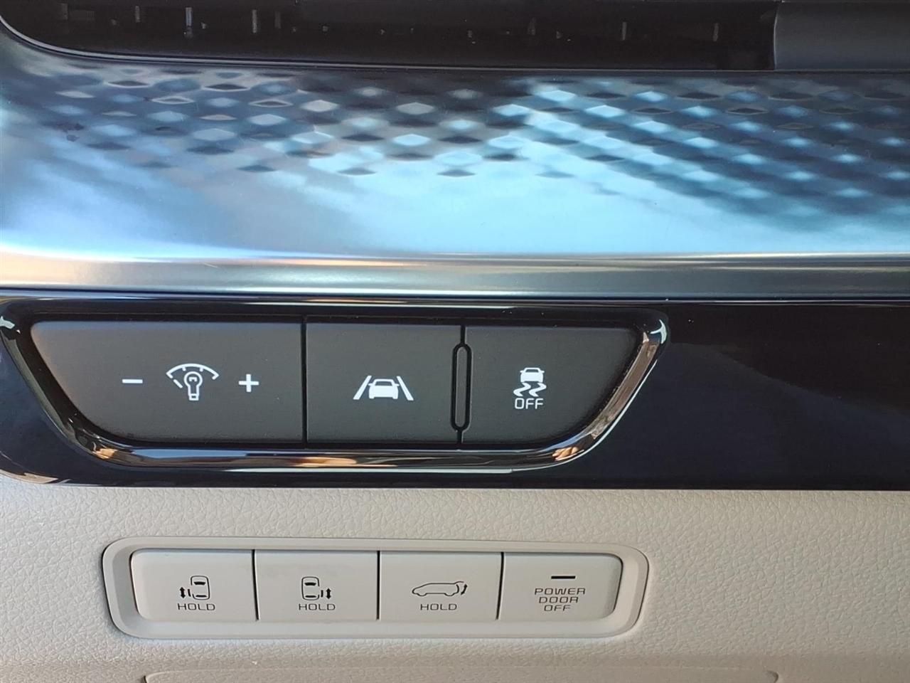 Kia Carnival SX Prestige FWD 2023