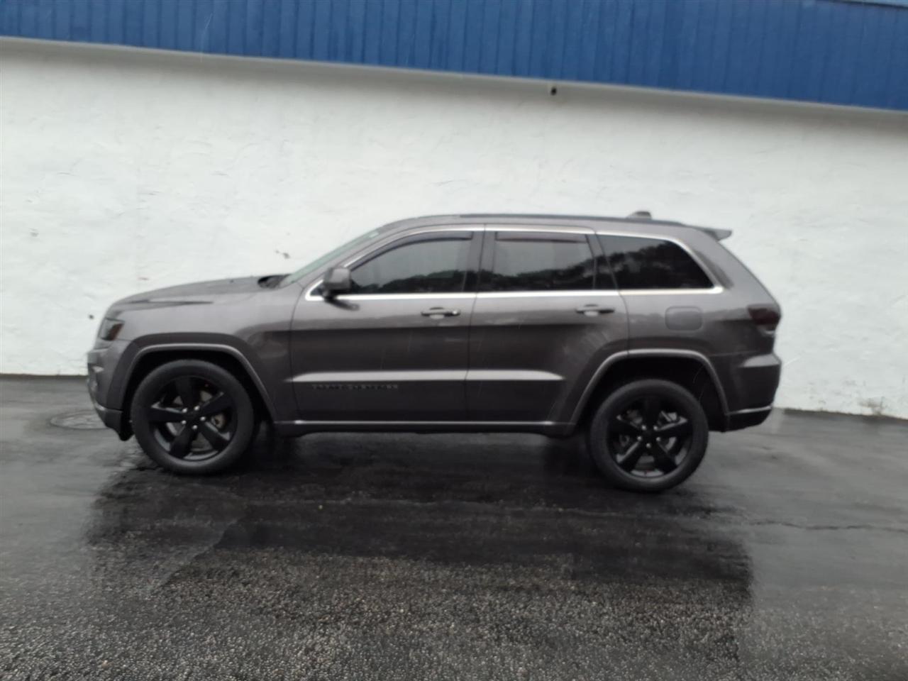 Jeep Grand Cherokee Laredo 4WD 2014