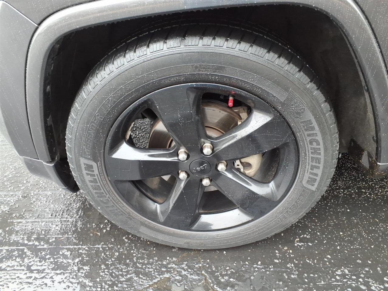 Jeep Grand Cherokee Laredo 4WD 2014