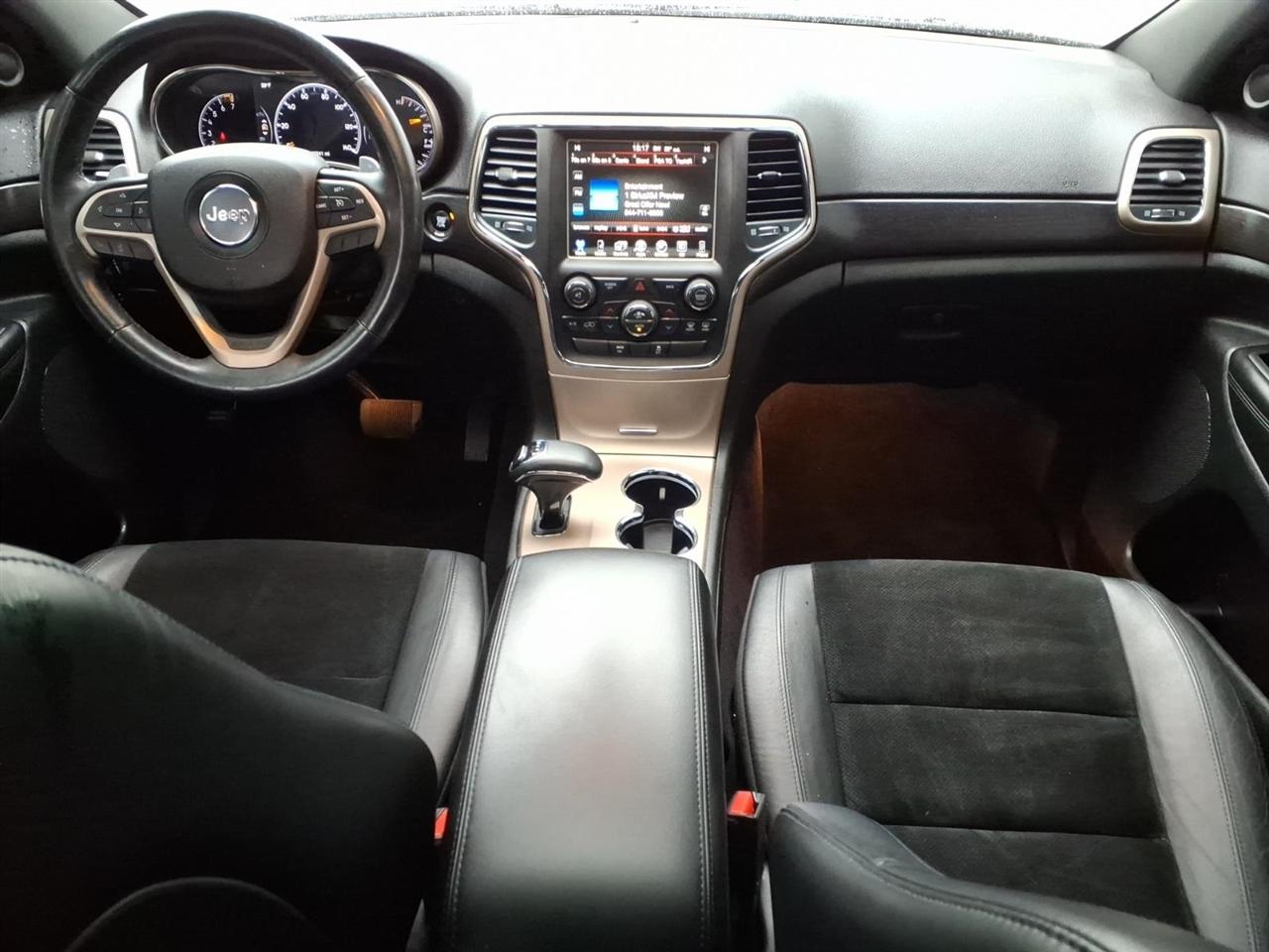 Jeep Grand Cherokee Laredo 4WD 2014