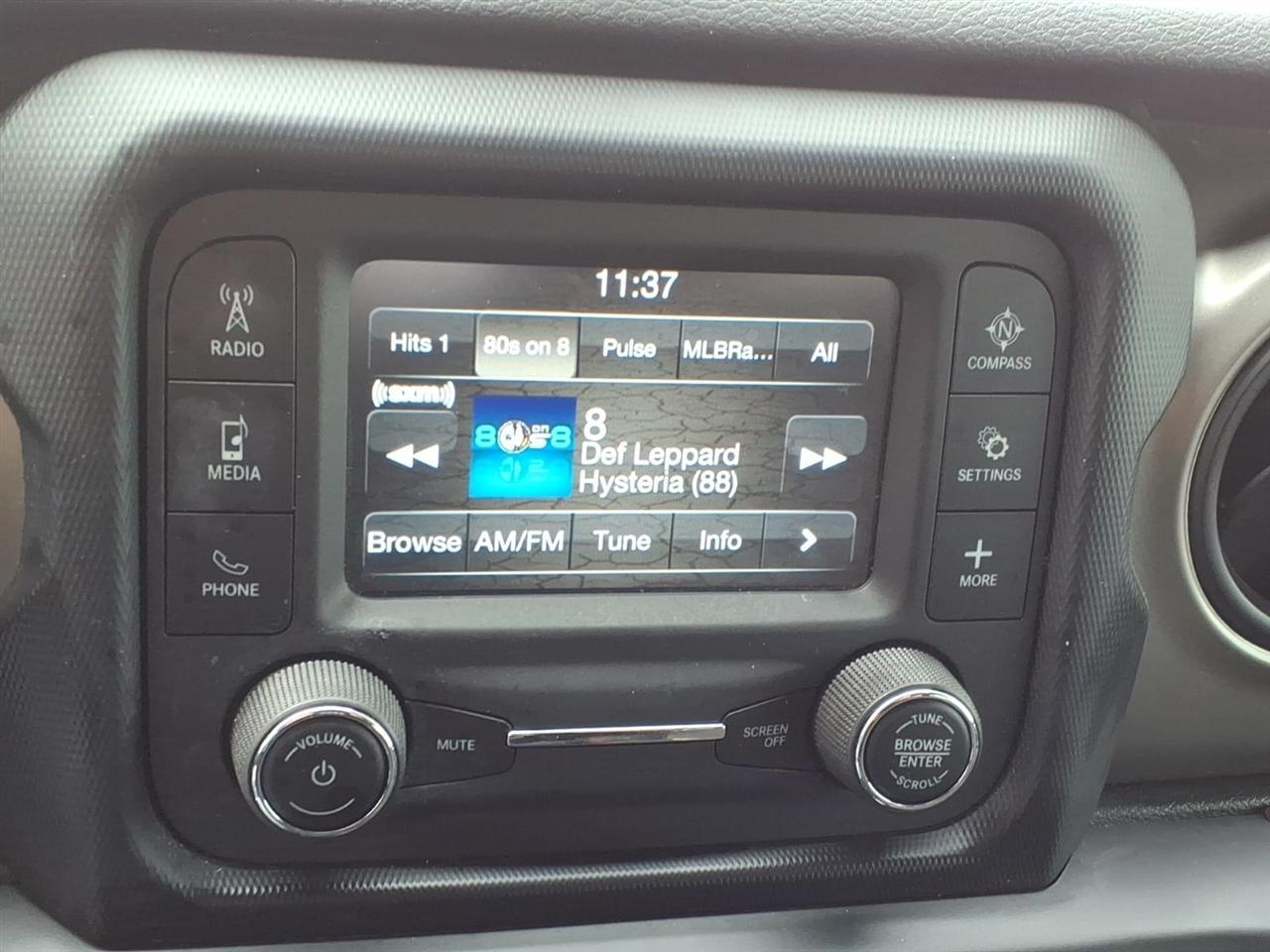 Jeep Wrangler Unlimited Sport 2018