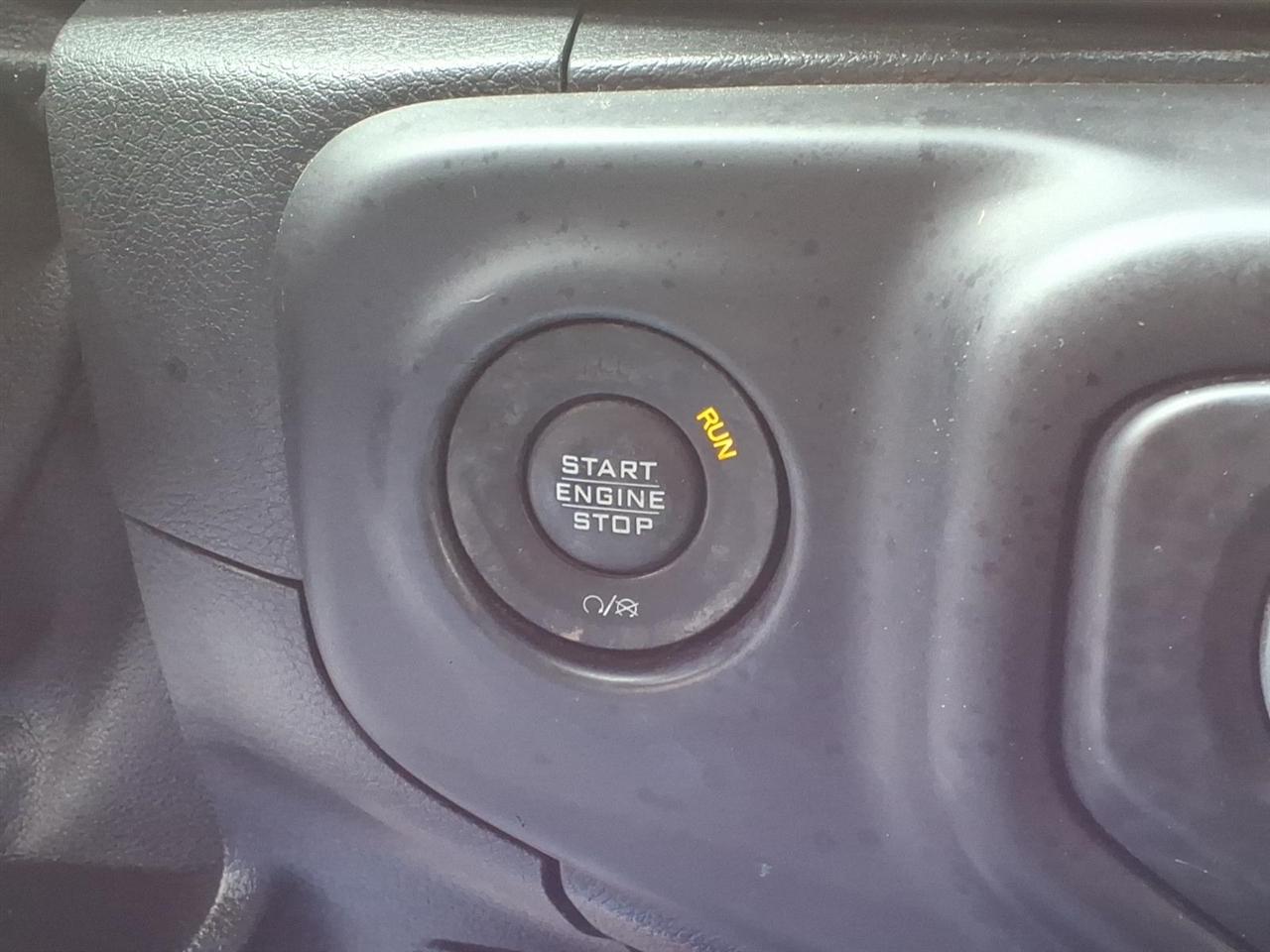 Jeep Wrangler Unlimited Sport 2018