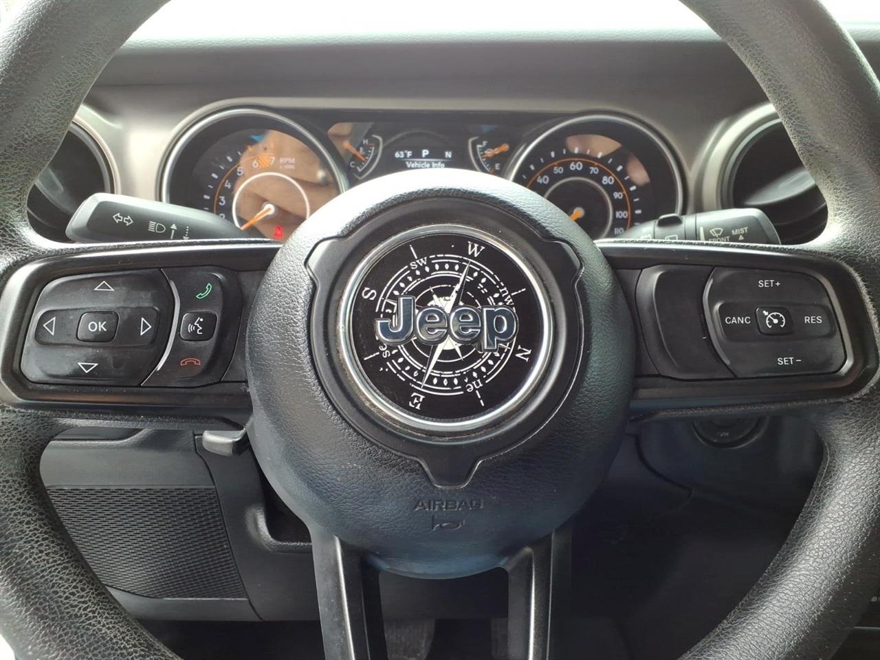 Jeep Wrangler Unlimited Sport 2018